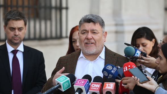 “Estamos defendiendo la soberanía de Chile”: Oposición ingresa interpelación contra el canciller Francisco Pérez Mackenna