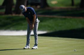 A Niemann le queda grande el primer día del Players