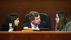 Juicio por licencias médicas falsas continúa y sentencia debe ser unánime tras la inhabilitación de jueza
