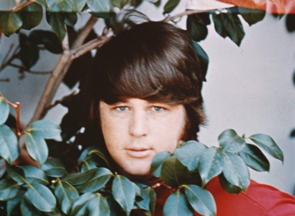 Brian Wilson: el atormentado genio de The Beach Boys que revolucionó el pop  muere a los 82 años - La Tercera