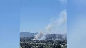 Senapred mantiene alerta roja en Melipilla por incendio en Culiprán