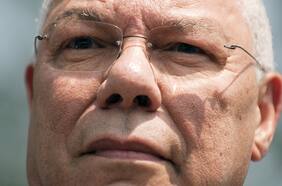 Columna de Fernando Castillo: Colin Powell y su relación con Chile