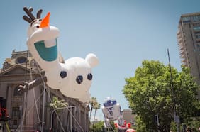 Anuncian el Paris Parade 2026: ¿Cuándo será el tradicional desfile en Santiago?