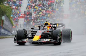 Max Verstappen se lleva la pole del Gran Premio de Canadá en una clasificación marcada por la lluvia