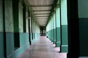 El desafío del SLEP Santiago Centro: 56% de los colegios públicos que administrará desde enero tiene más de 100 años