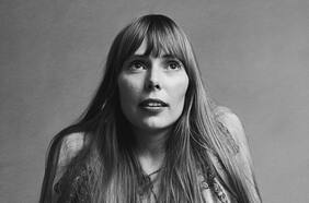 Joni Mitchell comparte la primera de 29 canciones inéditas: un cover de “House of the rising sun”