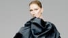 Céline Dion vuelve a los escenarios tras seis años de ausencia con emotivo show en París