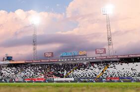 Columna de Alfredo Stöhwing: Más aforos en los estadios, un llamado urgente