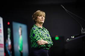 Matthei es la primera invitada a ciclo de conversatorios con candidatos presidenciales organizado por La Tercera y UDD