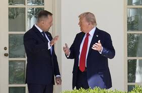 Trump se muestra abierto a incrementar la presencia militar de EE.UU. en Polonia