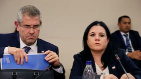 Gobierno propone reducción de $ 72 mil millones en seguridad y parlamentarios oficialistas acusan “falta de consecuencia”