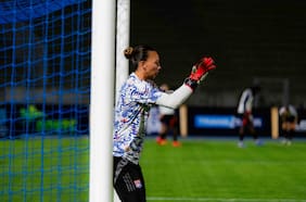 Con Tiane Endler de capitana: el Olympique de Lyon arrolla en el inicio de la liga francesa