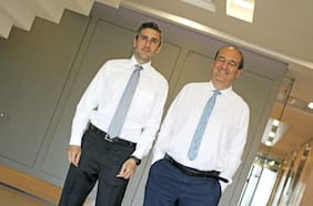 La permisología bajo los ojos de Carey: “Tenemos una elefantiasis de permisos en Chile”