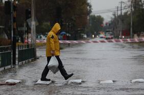 Gobierno declara emergencia preventiva entre las regiones de Coquimbo y Ñuble ante alerta meteorológica por intensas lluvias