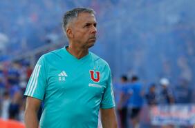 Dos cortados en la U: la drástica medida que tomó Gustavo Álvarez para enfrentar a Palestino