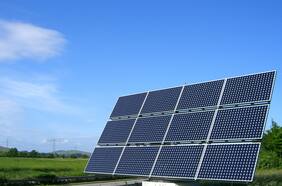 Para Pymes y privados: la guía de concursos que financian proyectos de energía solar en Chile