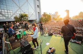 Los Bunkers, un año después: la banda publica video de su regreso de 2019 en Santiago