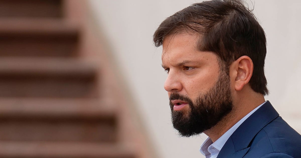 Boric analiza su gobierno y el futuro de la izquierda en entrevista de despedida