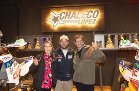 Con históricas piezas propias y de las glorias del motociclismo chileno: Chaleco López lanza su museo