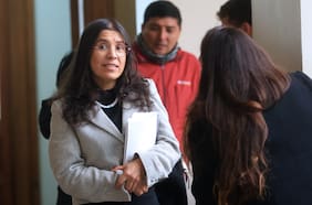 Abogada de familia Chuñil cuestiona detenciones de hijos de la víctima y adelanta que solicitarán remover a la fiscal del caso