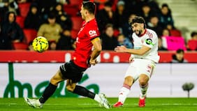 Con Suazo como capitán y el regreso de Alexis Sánchez: el Mallorca golea a un Sevilla que se acerca a puestos de descenso