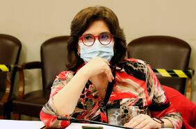 Ministra Uriarte: “No podemos aceptar como una primera premisa que la reforma tributaria signifique un perjuicio”