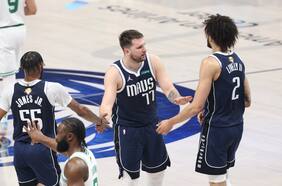 Dallas Mavericks arrolla a Celtics para mantenerse con vida en la final de la NBA