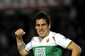 Elche oficializa la llegada de Enzo Roco como su nuevo refuerzo