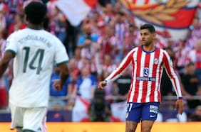 El Atlético de Madrid da el golpe y se queda con el derbi ante un Real Madrid que reflota sus dudas