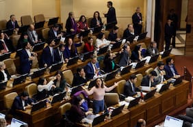 Oposición realiza masiva reserva de constitucionalidad tras aprobación en la megarreforma de invariabilidad tributaria por 25 años
