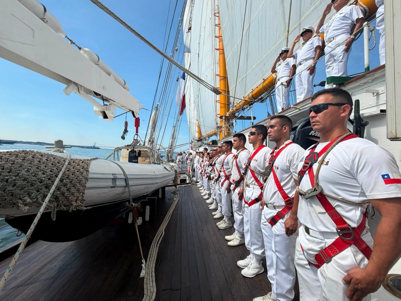 Chile participa con el buque escuela Esmeralda en histórica conmemoración por los 250 años de EE.UU.