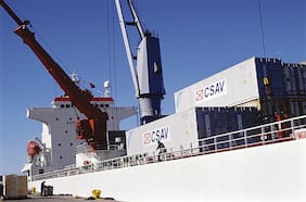 Vapores registra pérdidas en el segundo trimestre, pero sigue acumulando ganancias en 2025