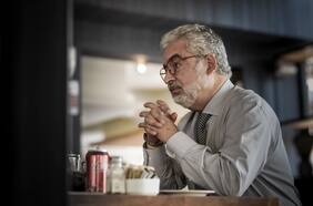 Caso Hermosilla: Fiscalía informa que se decretó secreto de la investigación y que involucrados quedaron en calidad de imputados por sobornos