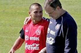 “Aprendí a quererlo”: las sentidas palabras de Marcelo Bielsa a Humberto Suazo en la despedida del fútbol de Chupete