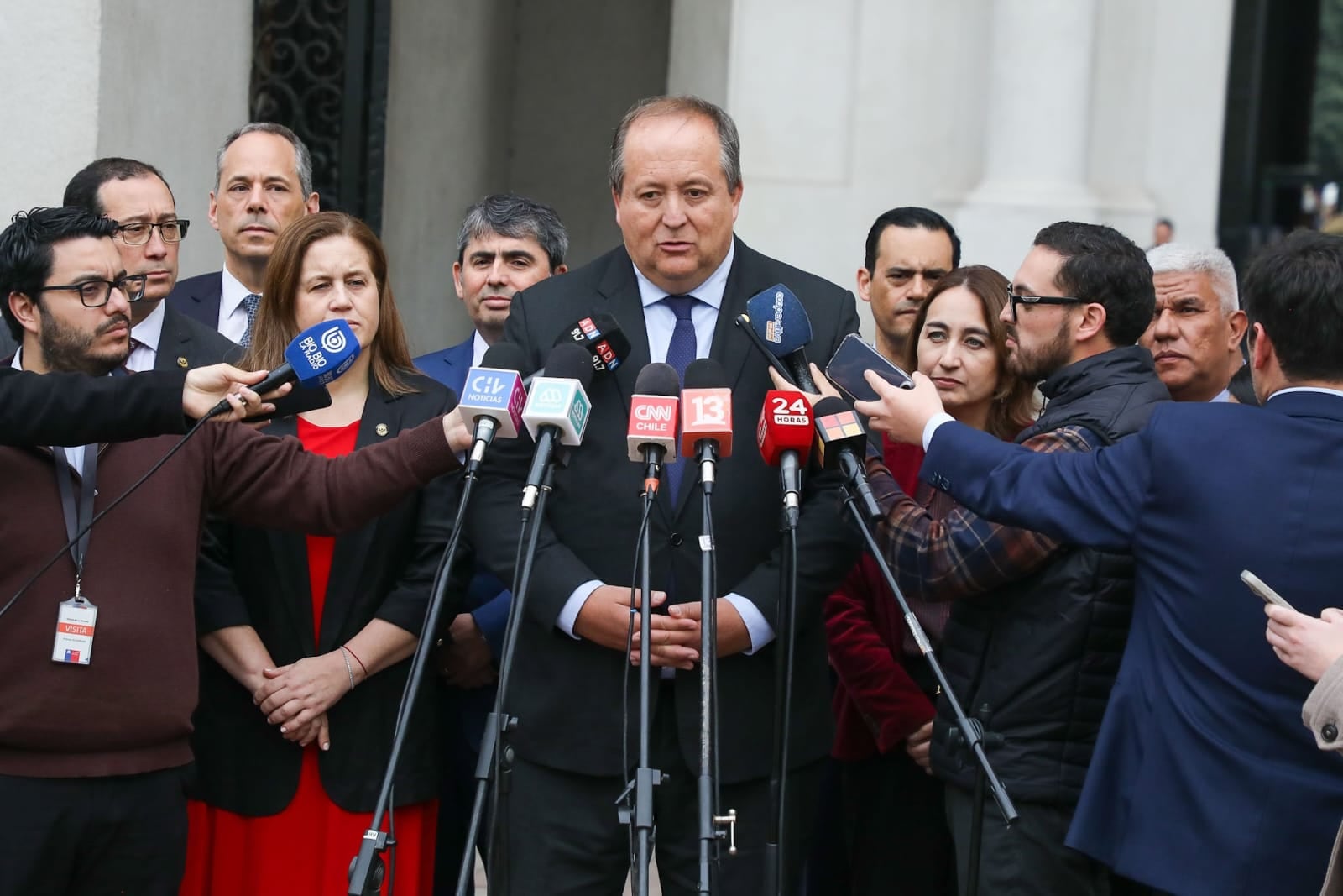 Valencia pide al gobierno más recursos en Presupuesto y advierte sobre autonomía de Fiscalía, el Servel y Contraloría
