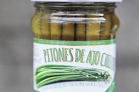 Pitones de ajo chilote