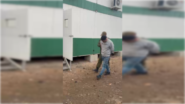 Detienen a taxista que estafó a turista holandés en el Aeropuerto de Santiago: fraude asciende a 2.800 euros