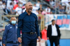 “¿Usted ganó algo?”: el tenso cruce de Cristian Paulucci como técnico de Sport Boys con la prensa peruana