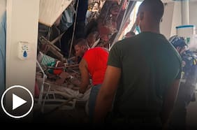 El dramático rescate de pacientes en un hospital en medio del terremoto en Colombia