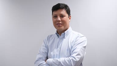 Del tío Wom al señor OK: Un CEO para una teleco que quiere ser más seria