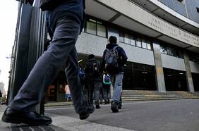 Exigirán identificación a estudiantes del Instituto Nacional para acceder al establecimiento