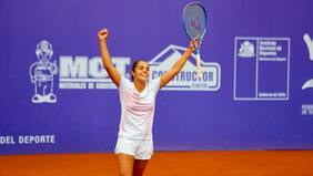La historia de Antonia Vergara, la tenista chilena que deslumbra en su primer año como profesional