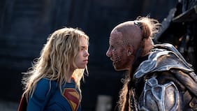 Supergirl: cómo es el aterrizaje de la caótica prima de Superman en los cines