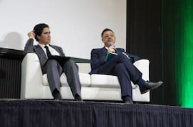 Carmona desestima una “reforma tributaria a gran escala” en programa de Jara, pero insiste en crecer vía demanda interna