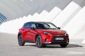 Lexus LBX: el nuevo modelo de entrada a la marca promete un rendimiento de 26,3 km/l