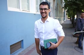 Los amplios brazos de Miguel Concha para cobijar en Peñalolén a exfuncionarios clave del gobierno de Boric