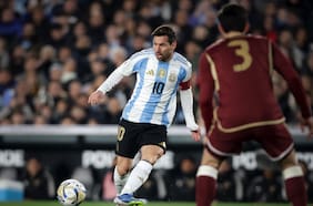 Campeón del mundo con Argentina en 1978: “A Lionel Messi le pasará la cuenta el hecho de no jugar en una liga competitiva”