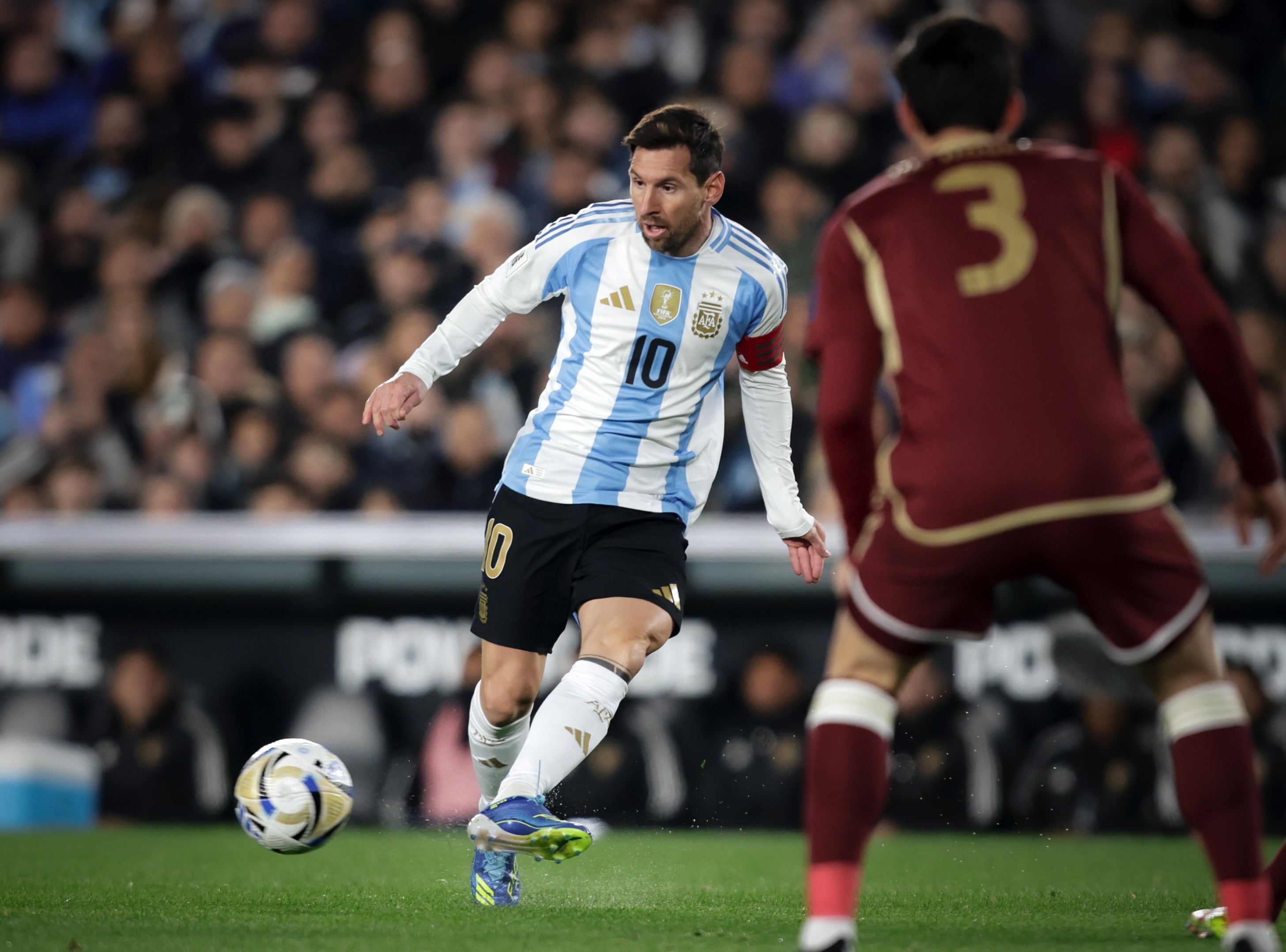 Campeón del mundo con Argentina en 1978: "A Lionel Messi le pasará la cuenta el hecho de no jugar en una liga competitiva"