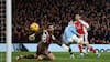 Cada vez más cerca: Arsenal sufre para vencer al descendido Burnley y da un paso gigante al título de la Premier League