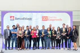 Premio Emprende de BancoEstado ha reconocido a más de 750 emprendedores en 20 años